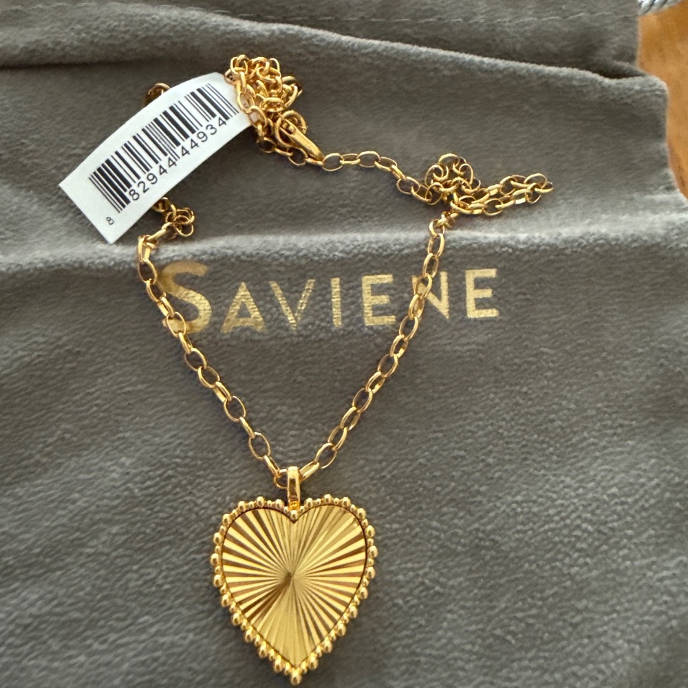 💛Saviene gold plated heart necklace 💛